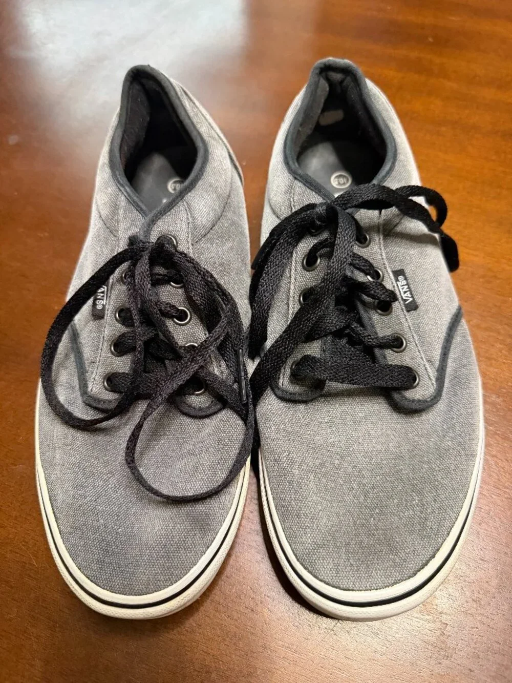 Vans Atwood